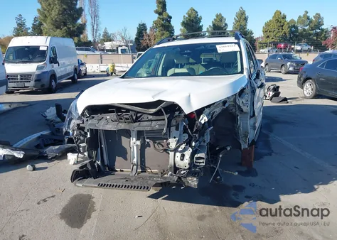 2023 Subaru Ascent Limited 8-Passenger z USA, uszkodzony, nr VIN 4S4WMAND4P3456281